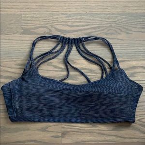 Lululemon Lighten Up Bra